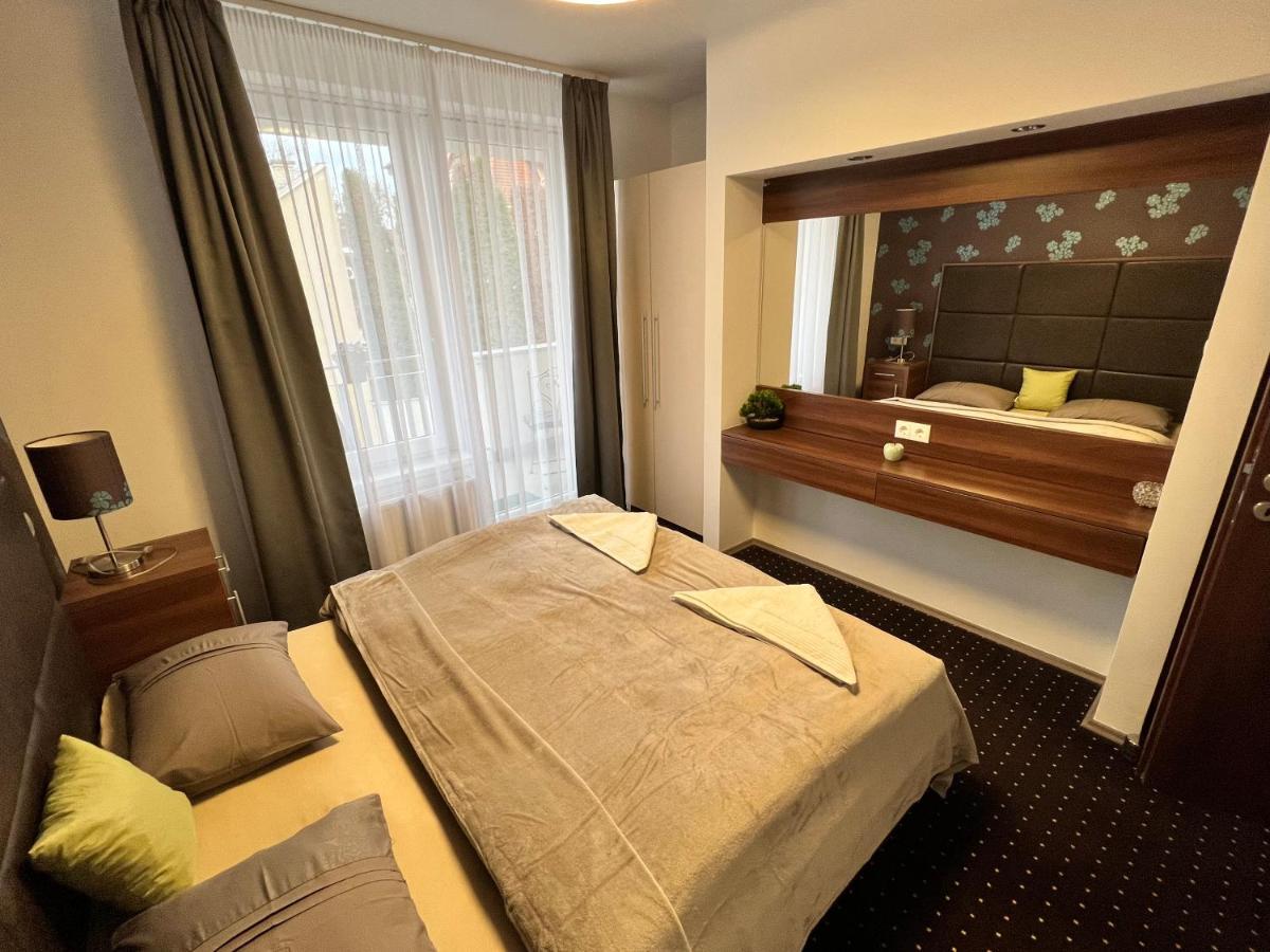 Apartament Happy Seasons Szoboszlo